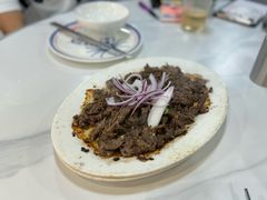 容桂干逼牛吊龙-明本湛江鸡•海鲜小厨(陈家祠店)