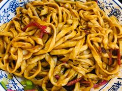 老北京炸酱面-门框胡同百年卤煮(新街口店)