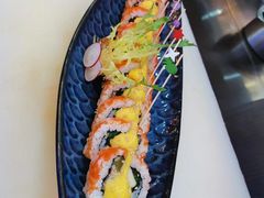 -锤头鲨毛肚海鲜烤肉自助餐厅(国购广场店)