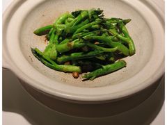 -贝勒爷·酥不腻烤鸭