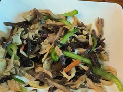 -小厨子私房菜·云南美食店