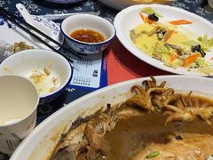 -旺角小渔村·海肠捞饭开创者(二马路店)
