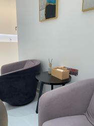 -微笑雨嘉造型护肤