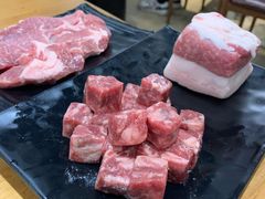 -肉甲韩国木炭烤肉(新壹街1店)