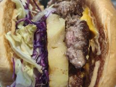 -TRIPS BURGER(大钟寺店)