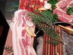 -轻烧烤肉(光谷步行街店)