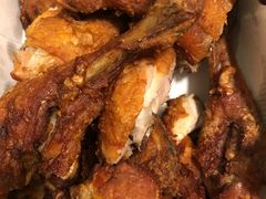 -BHC炸鸡(明洞总店)