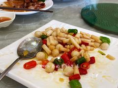酸辣藕尖炒肉丸-美景家宴