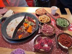 -赵美丽·重庆社区火锅·直营店(火车东站·中豪国际店)