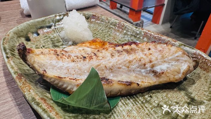 札幌二条市场 大矶 OHISO(总店)烤鱼图片