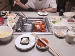 -海底捞火锅(关山保利店)