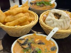 -方中山胡辣汤(顺河路店)