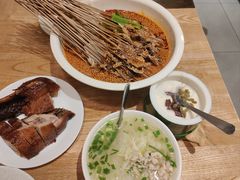 -嘉州叶婆婆钵钵鸡(建设路店)