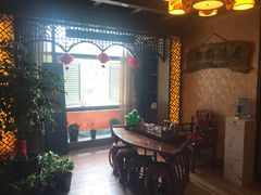 -莱仪堂艾灸经络养生馆(武威东路店)