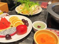 -牛YO寿喜烧·铁板烧和牛火锅自助(市府恒隆店)