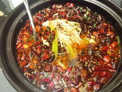 烈焰红唇-沈灶河豚宴·河豚融合餐厅(汉中路店)