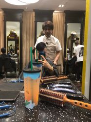 点击看大图 -八佰伴8008星级形象店