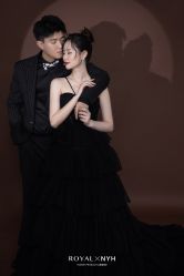 点击看大图 -挪娅婚纱摄影皇家会所