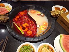 -重庆德庄火锅(体育中心店)