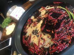 -黄潇洒老火锅(九眼桥宏济巷店)