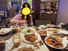 -爱乐国际温泉水疗会