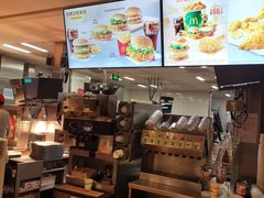 -麦当劳(百荣世贸商城店)