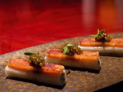 鱼子酱脆皮松板肉-解香楼(八盘岭路店)