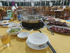 -五洞培记山庄·鲜牛肉火锅
