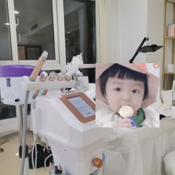 -凡碧诗毛孔清洁收细