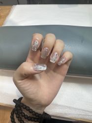 -UGIRL有个美甲