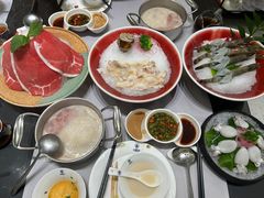 -红鼎豆捞·非遗鲍皇汤火锅(宝丰路店)