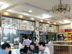-相聚青山餐厅(阎河路店)