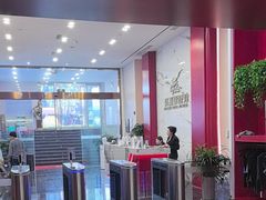 -英派斯健身旗舰店(海信国际中心馆)