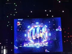 -绿地风尚天地广场