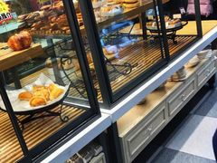 面包甜点陈列柜-恩朵烘焙坊(金街总店)