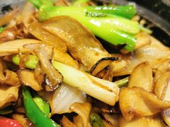 一锅菌香-滇越乘象云南餐厅(豆各庄店)