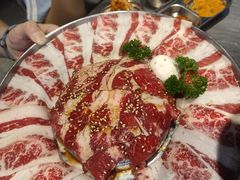 -哈哈碳都·牛肋条无限自助烤肉(台江万达店)