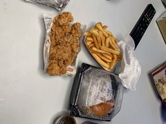 火烤双层牛肉特堡-The Habit Burger Grill 哈比特汉堡(世博店)
