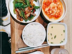 -老乡鸡(融科天地店)