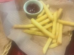 -又见马甲M8融合西餐厅(体育中心店)