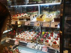 -巴黎贝甜(常德路店)