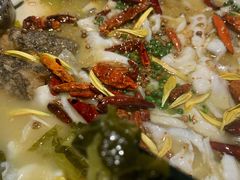 老坛子酸菜鱼（鲈鱼3-4人份）-太二酸菜鱼(广州IFC国金天地店)