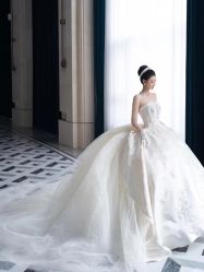 -衣贝姿婚纱礼服馆