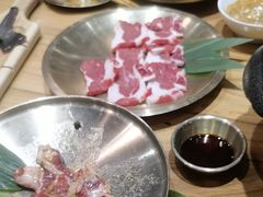 -青瓦餐厅·生鱼片·韩园烤肉(西塔店)