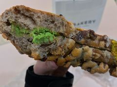 开心果核桃马里奥-野上麦田(中贸广场店)