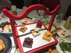 宫廷小吃拼盘-天和晟烤鸭店(玉泉西街店)