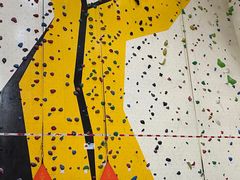 -问山MountQuest攀岩馆