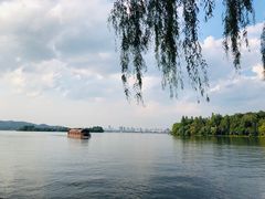 -苏堤停车场
