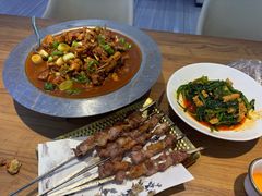 -俭寨大盘鸡·手抓肉·烧烤新疆菜(乌苏路店)