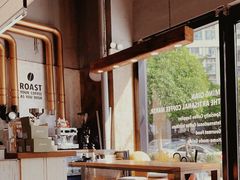 靠窗位-明谦·Coffee&Cocktail Bar(美您公园店)
